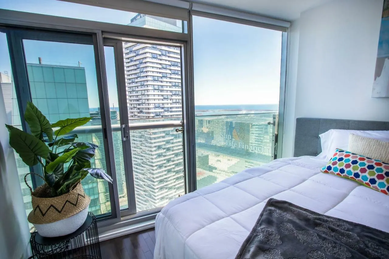 Micasa Suites - Modern Executive Condo Toronto Apartment