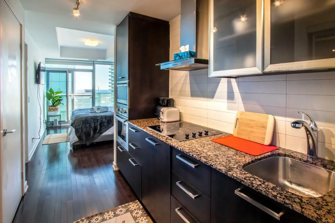 Micasa Suites - Modern Executive Condo Toronto Canada