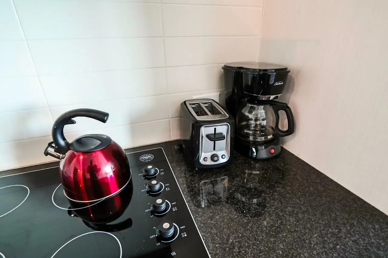 Micasa Suites - Modern Executive Condo Toronto 0*,  Canada